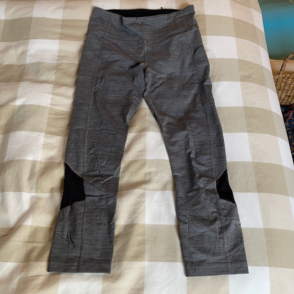 🖤‼️LuluLemon Wunder Tight Crops‼️🖤